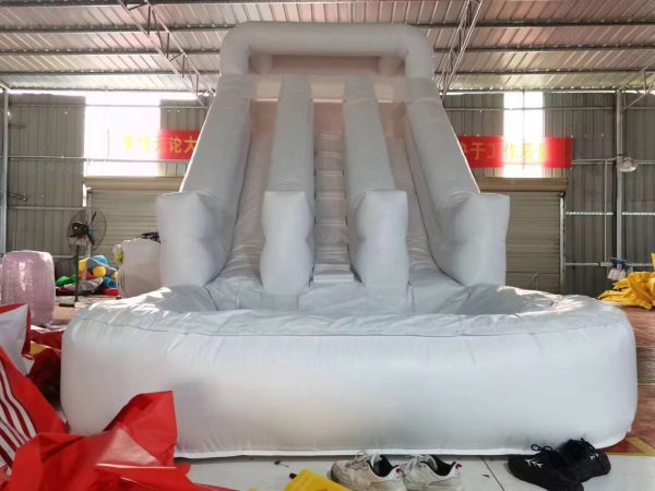 7m*4m*5m white inflatable water slide - Image 2