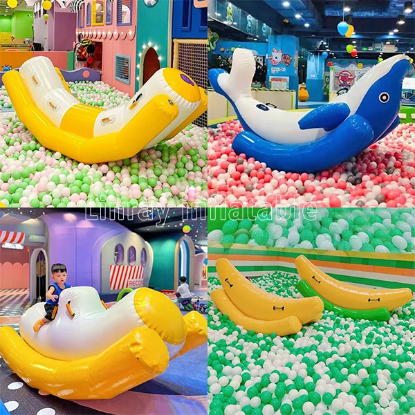 2m Diameter Inflatable Saturn - Image 2